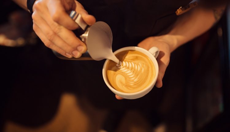 چطور قهوه اسپرسو درست کنیم؟